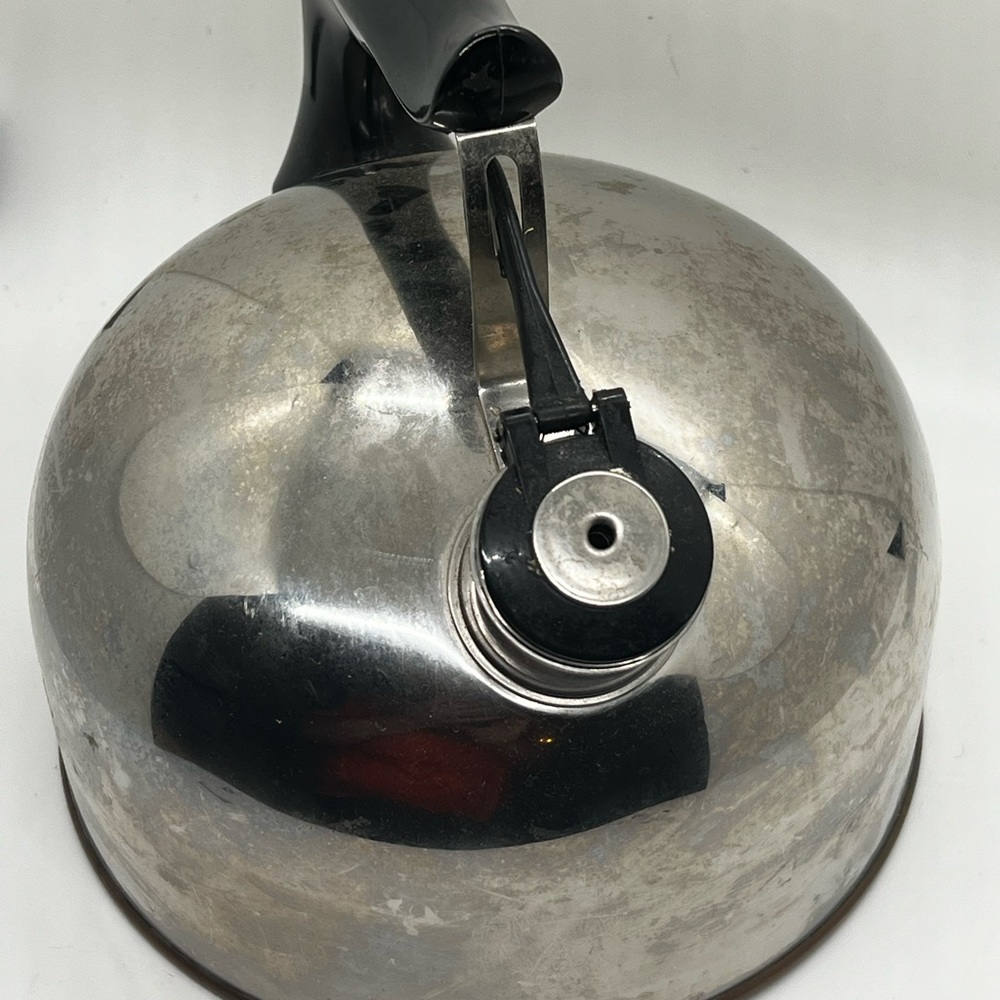 Vintage 1801 Revere ware whistle tea kettle - Picture 4 of 6